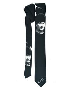 Atatürk Portre ve İmza Desenli Mikrofiber Dokuma Klasik Kesim Siyah Kravat